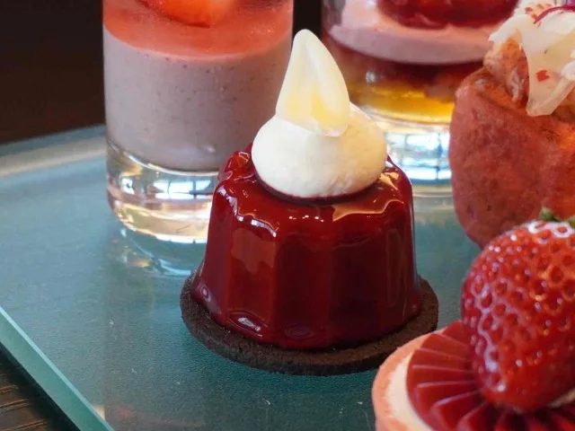 チョコレートとラズベリーのムース