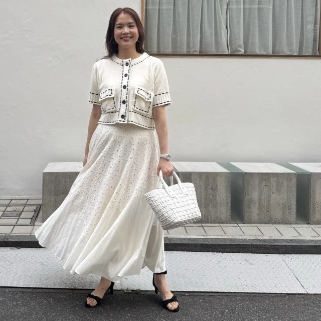 ZARAのステッチニットが主役！ホワイトコーデ×恵比寿ディナーで叶える、大人のリラックスナイト