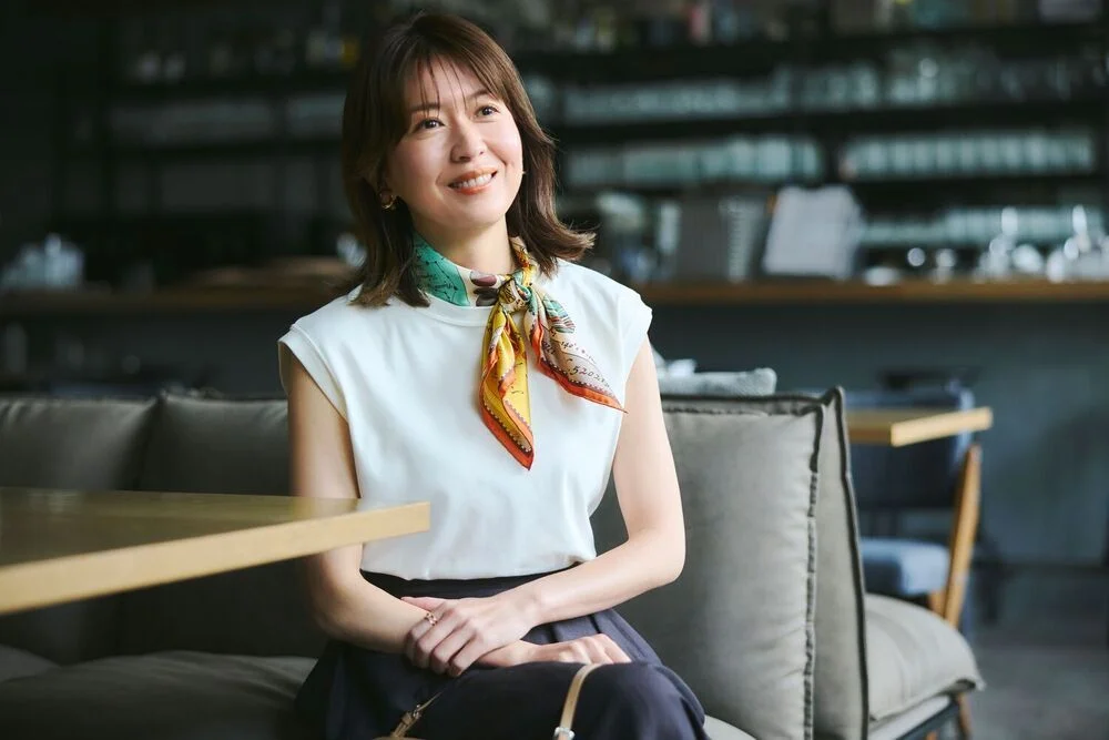 【エディター伊藤真知さん×マニプリコラボ】「大人のための『ラク映え』カジュアル」を本人コーデで解説！＜前編＞_1_8-1