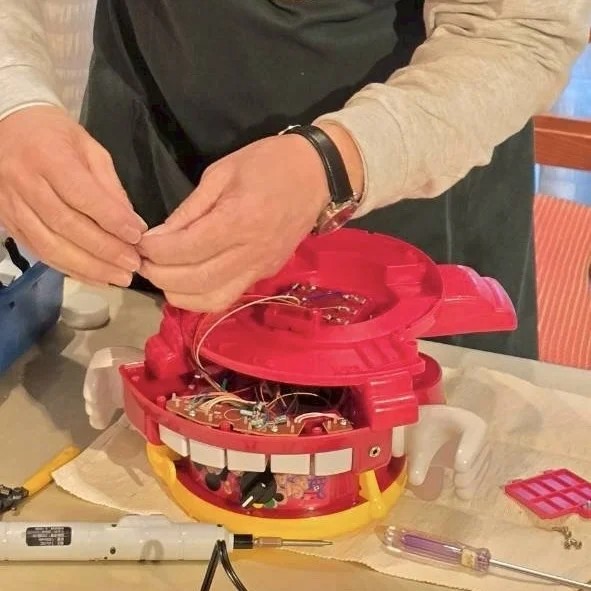 【ザ・ペニンシュラ東京】フェスティブシーズンスタート！おもちゃ病院って知ってる⁇_1_3-2