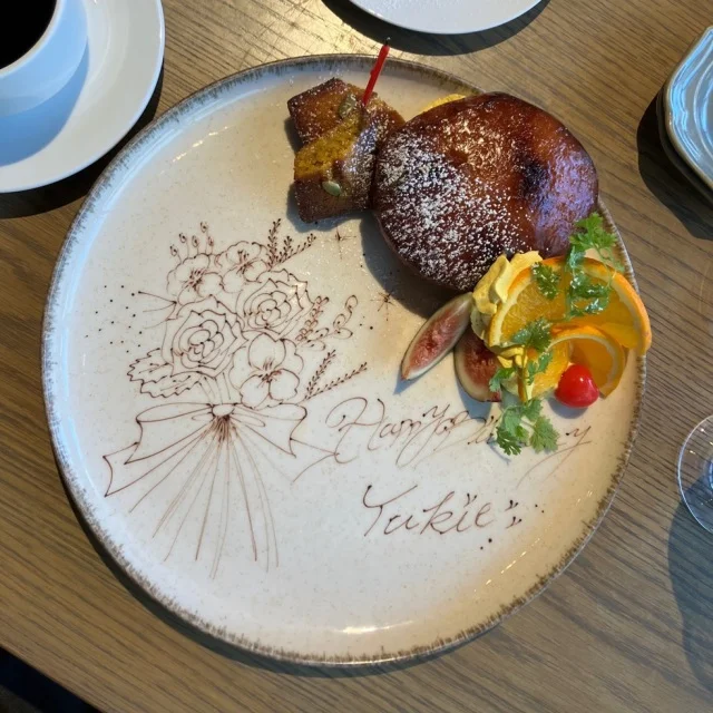 グレーのワントーンコーデ【ELENDEEK（エレンディーク）】新作ジャケットでお誕生日ランチへ_1_10-1