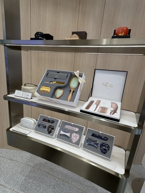 今年はホームケアに投資する！　Rifa初・EMS搭載の「リファカラットリフト」体験レポート_1_4-2