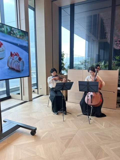 【フェアモント東京】クリスマスケーキ＆アフタヌーンティーメディアお披露目会へ_1_5