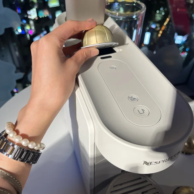 【ネスプレッソ】WHAT ELSE？次の物語が始まる「ヴァーチュオ アップ」_1_16-2