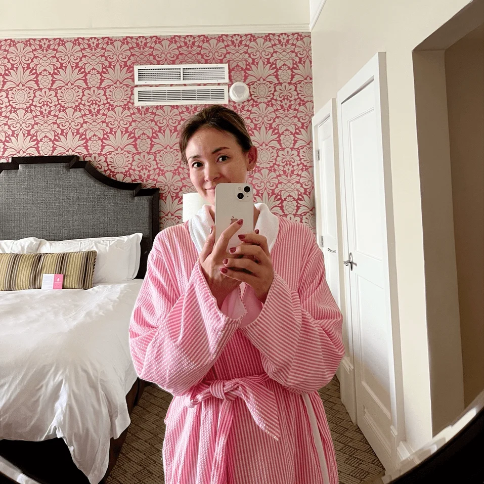 SHIHOのデジカメ日記　ロイヤルハワイアンホテルのピンクバスローブが可愛い