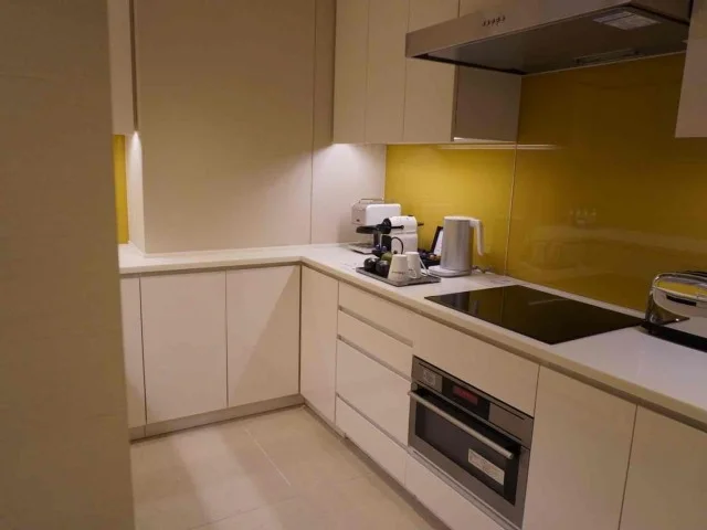 調理器具も揃ったキッチン