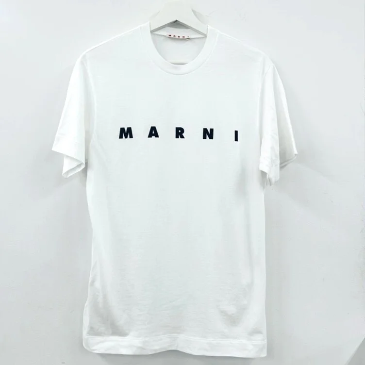 マルニのロゴTシャツ