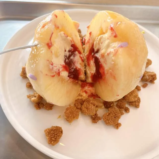 The Pastry & Co. Peach桃