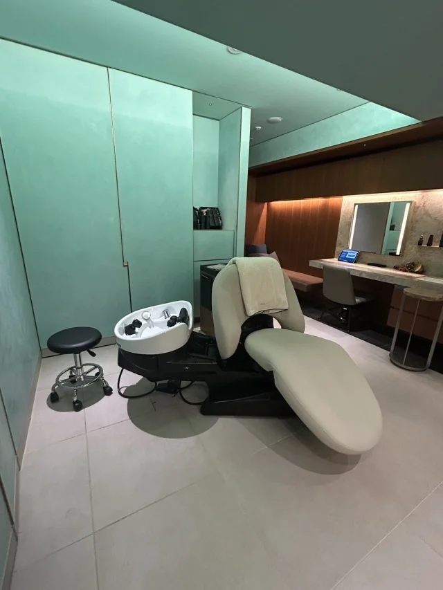 視界が開く、頭が軽い、髪質が変わる。 ヒト幹細胞培養液×極上空間の“銀座本格ヘッドスパ”体験！_1_10-1