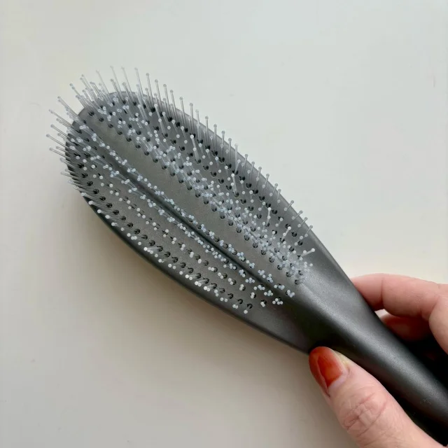 クリスマスプレゼントにオススメしたいSALONIAのヘアブラシ_1_2