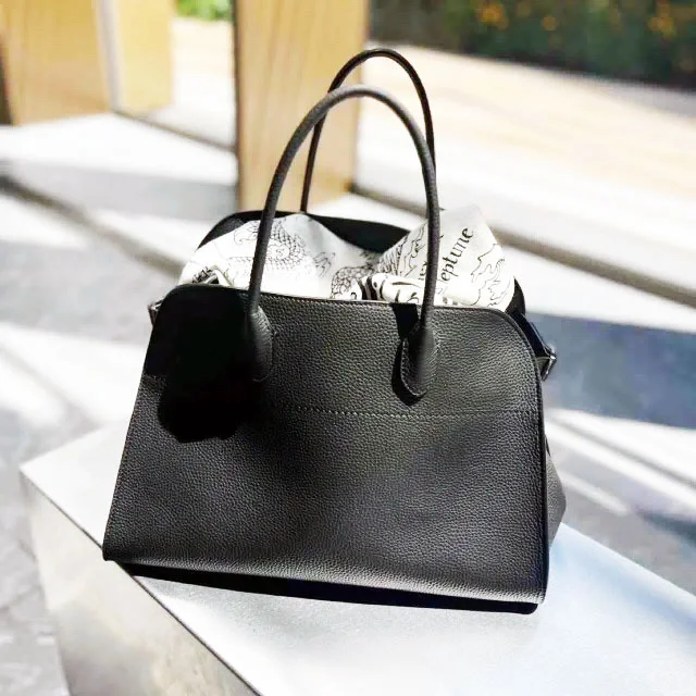 2025年美女組が選んだ、自分へのご褒美バッグ。今の私にしっくりくる“本当に使える名品”たち