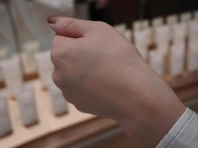 白浮きせず肌なじみも良いです。