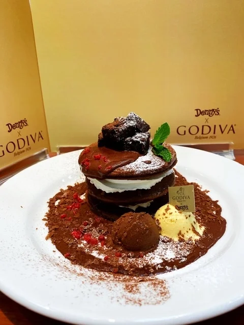 食べれたらラッキー！【GODIVA×デニーズのコラボスイーツ】_1_2