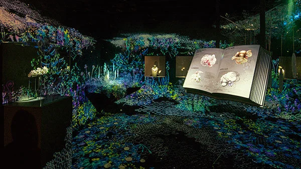 ミキモトの新作ハイジュエリーが「FLOWERS by NAKED」のアート演出で彩られた会場で一般公開_1_2