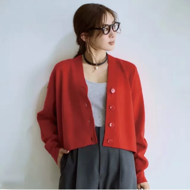 東原妙子さんコラボショートカーディガンの写真