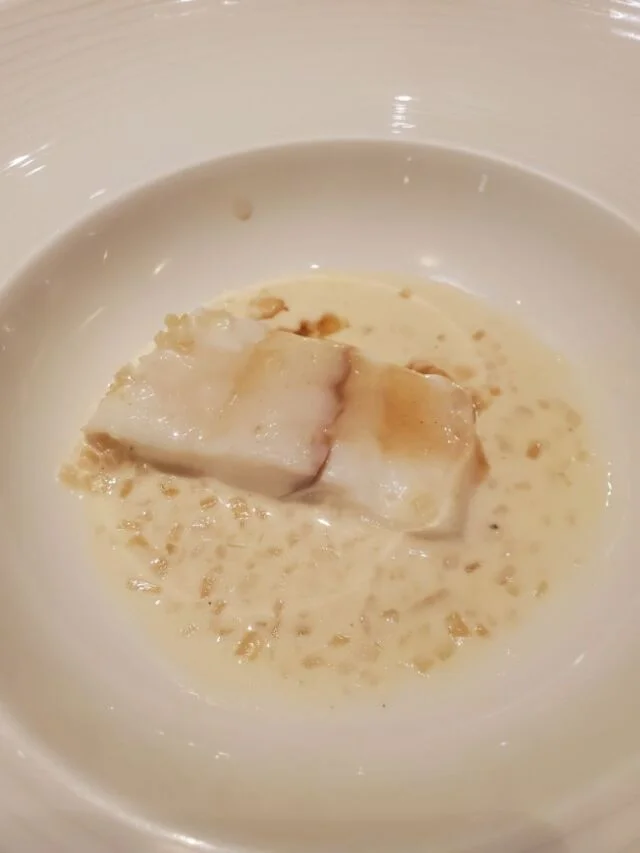 トラヴィーニュディナーコース料理、新潟食材を使った洋食とワインペアリング