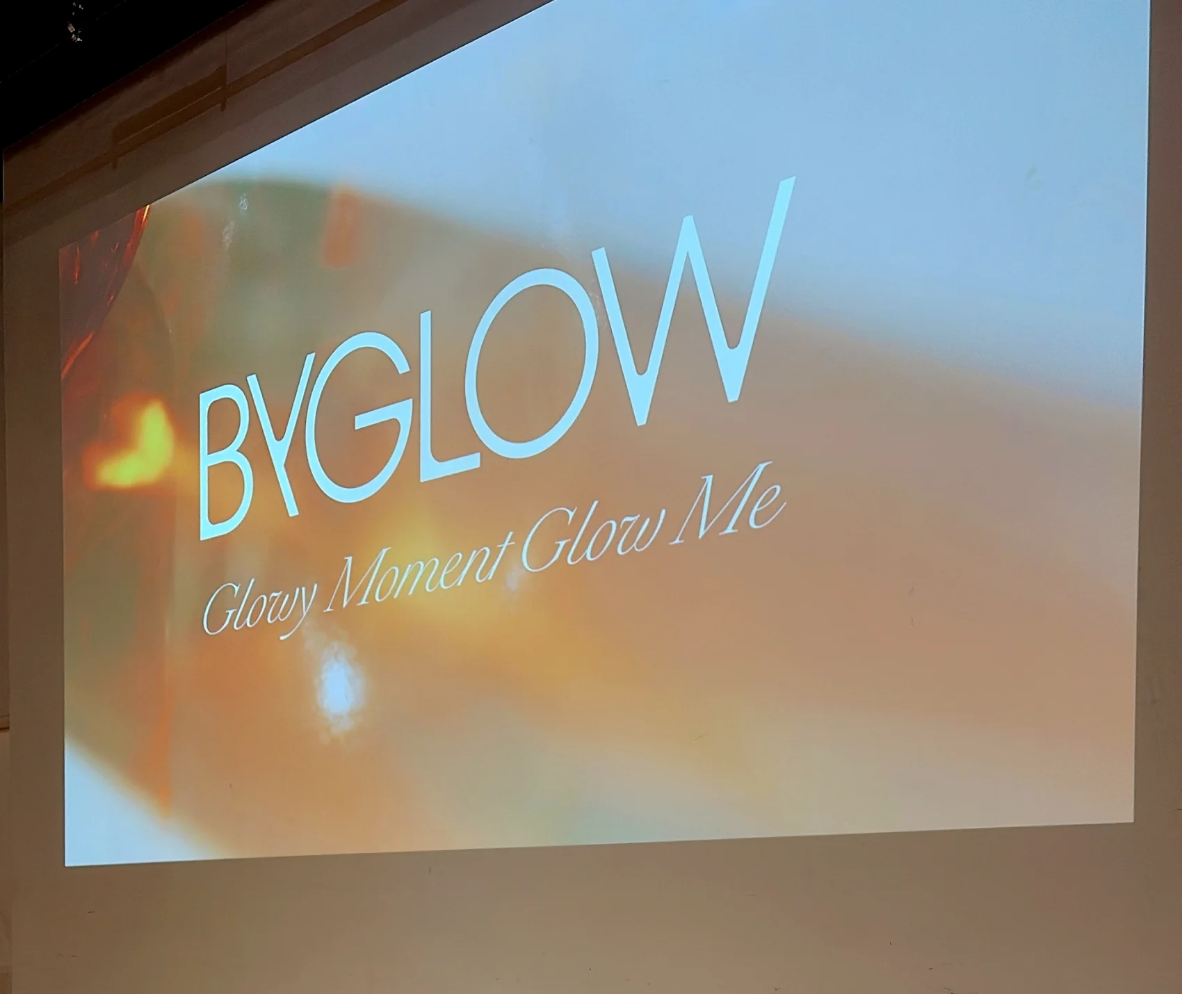 2025 新作コスメ　日韓共同開発の新インナーケア「バイグロー（ByGLOW）」　発表会の写真