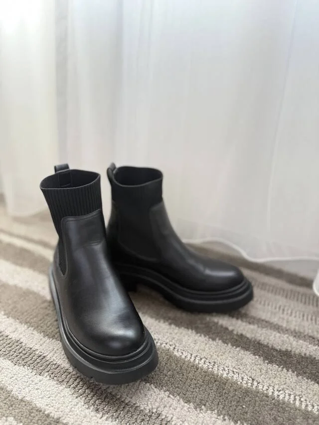 めっちゃ売れてる！GUのブーツが大活躍_1_2-2