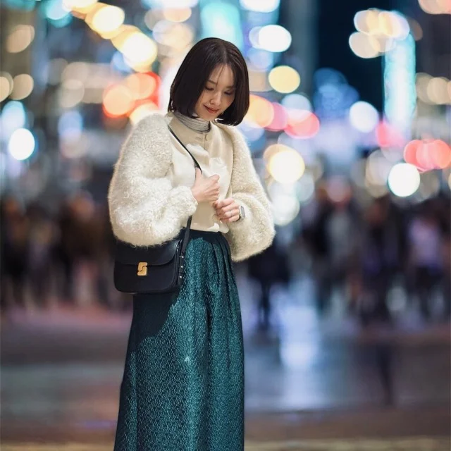 白にふれる冬。EAUVIREのハンドニットボレロ_1_3