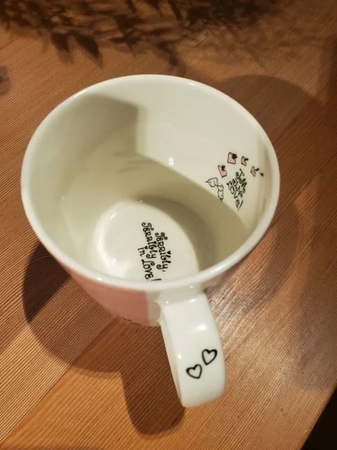 フィンランド大使館ムーミンアラビア発表会、立食パーティの様子