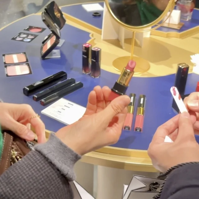 限定コスメは残念ながら売り切れ