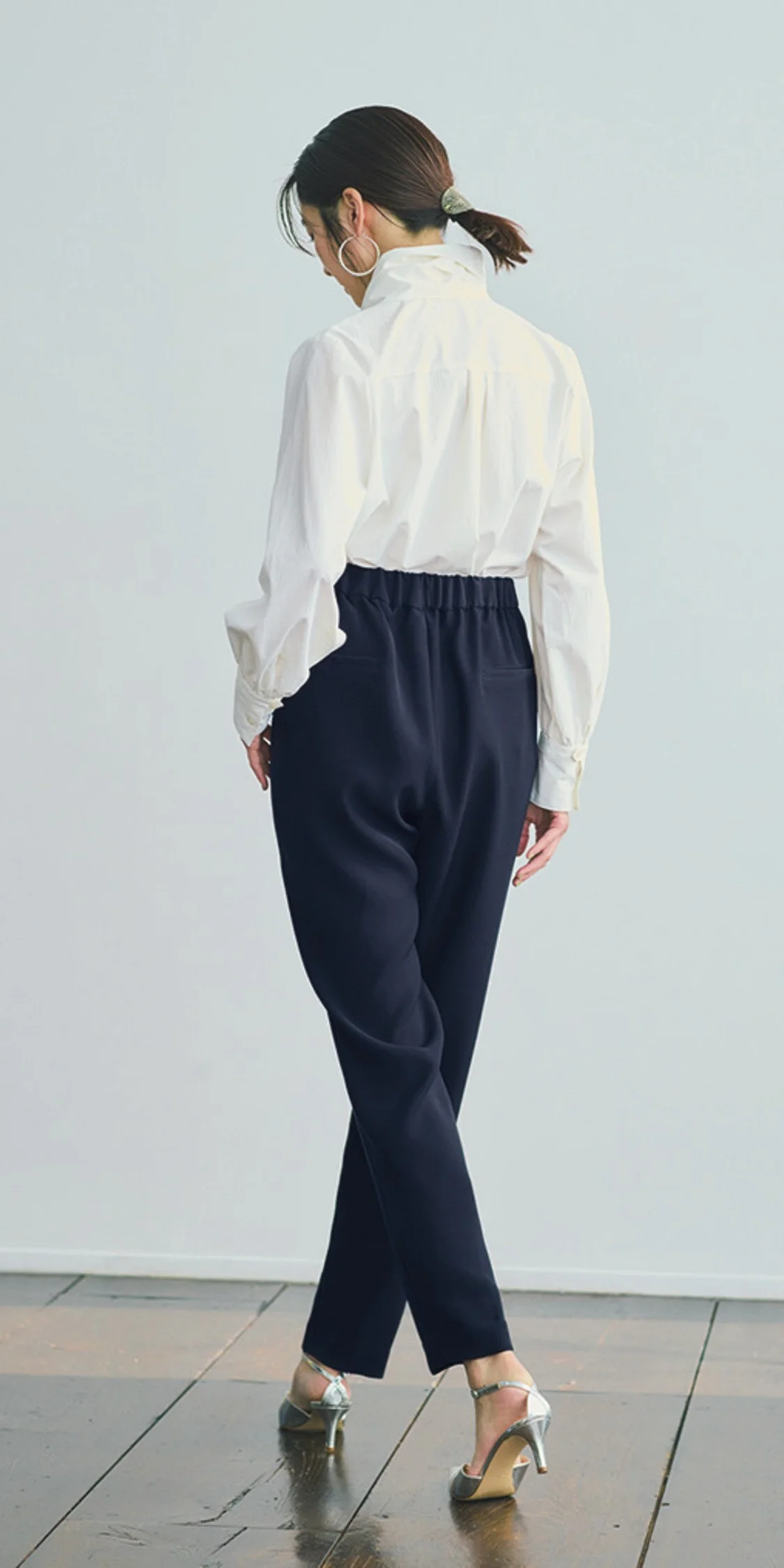 理想のお仕事テーパードパンツ