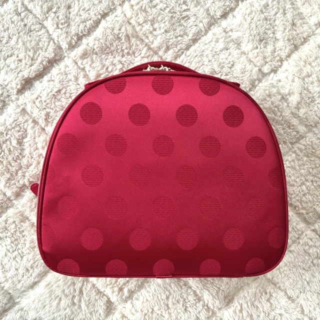 リボン型の刻印リップ＆ナイトリペア入り！エスティーローダーコフレ2025_1_2