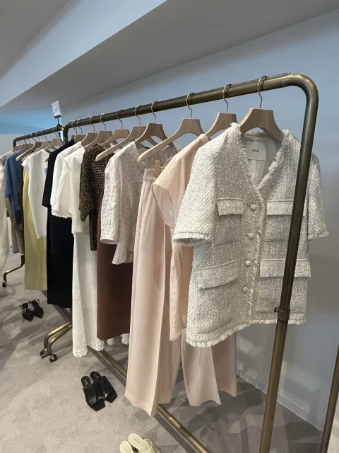 春色ピンクを大人っぽく着回し♡ロペのパンツで2コーデ＆ロエベ展へ_1_5-1