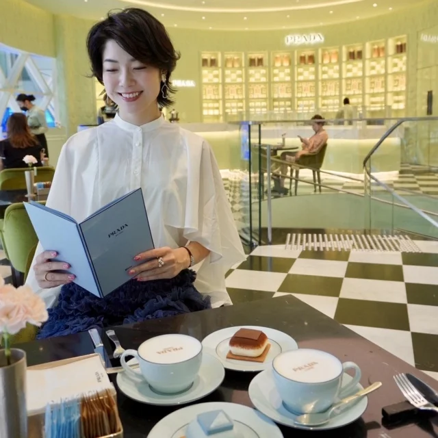 日本未上陸!プラダカフェで過ごす贅沢なティータイム_1_5