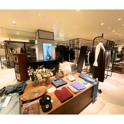 集英社 HAPPY PLUS STORE JR京都伊勢丹