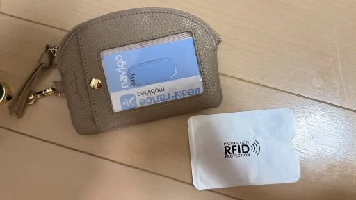 【保存版】ヨーロッパ旅行のスリ対策まとめ｜防犯グッズ・持ち物・歩き方_1_4-2