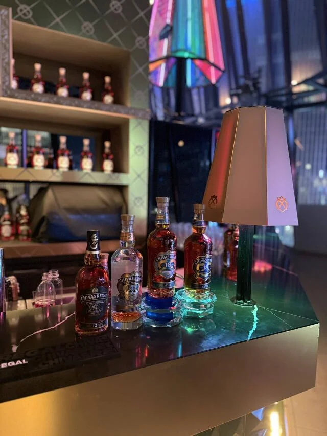 ゴールド×グラマラスな夜。一夜限りの「シーバスリーガル」カクテルイベントへ_1_2-2