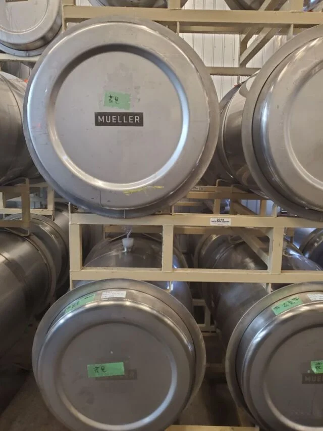 カーヴドッチワイナリーツアー　醸造所も見学