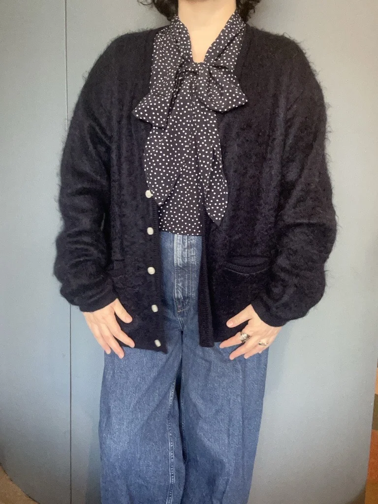 M7days 【とろみ素材】エレガントドット柄ボウタイブラウス