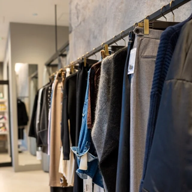 SPITIFAROSPI（店内）