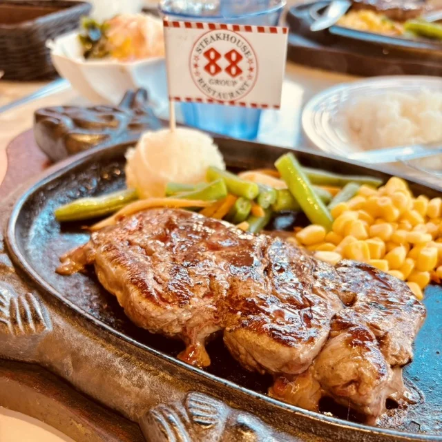 アメリカンビレッジと言えば、ステーキ