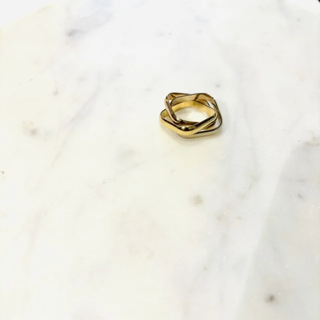 cartier, trinity ring, trinity cushion ring, トリニティクッションリング