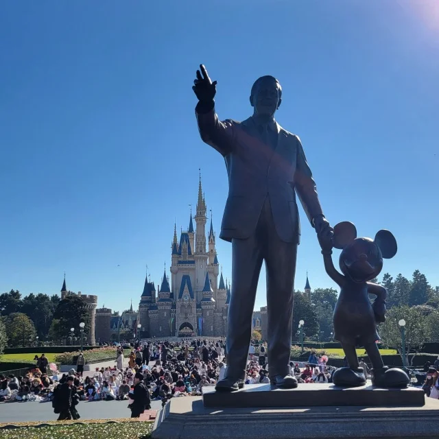 ディズニーランドのウォルトディズニー