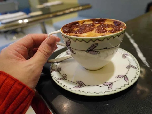 マルニのカップ＆ソーサー