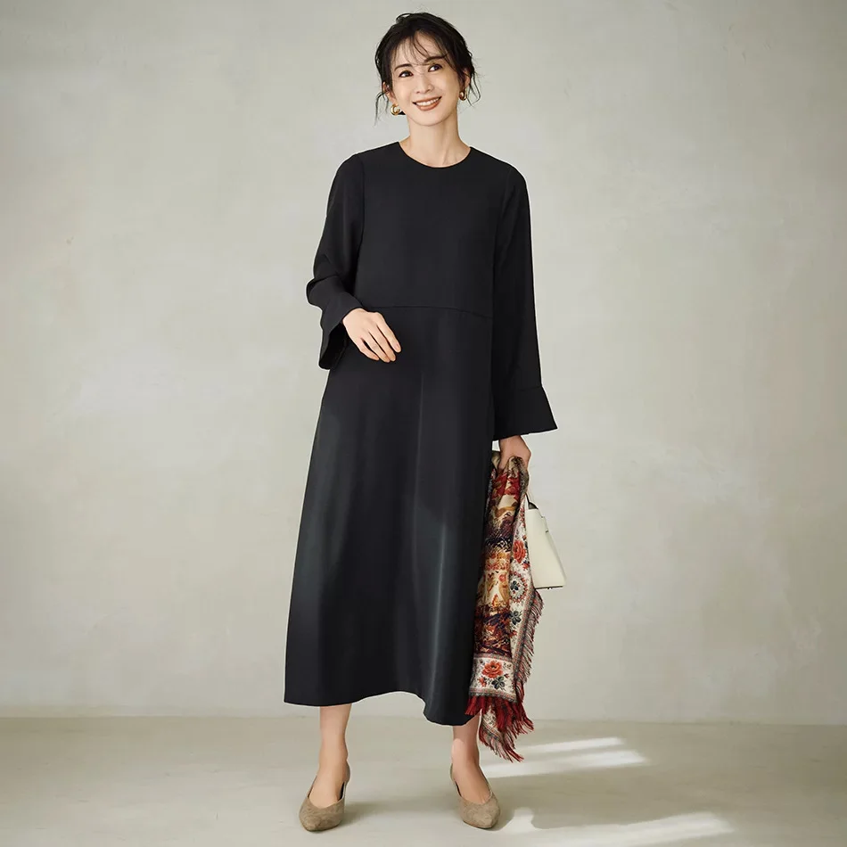 kaene（カエン）の  ブラックドレスが万能すぎる!