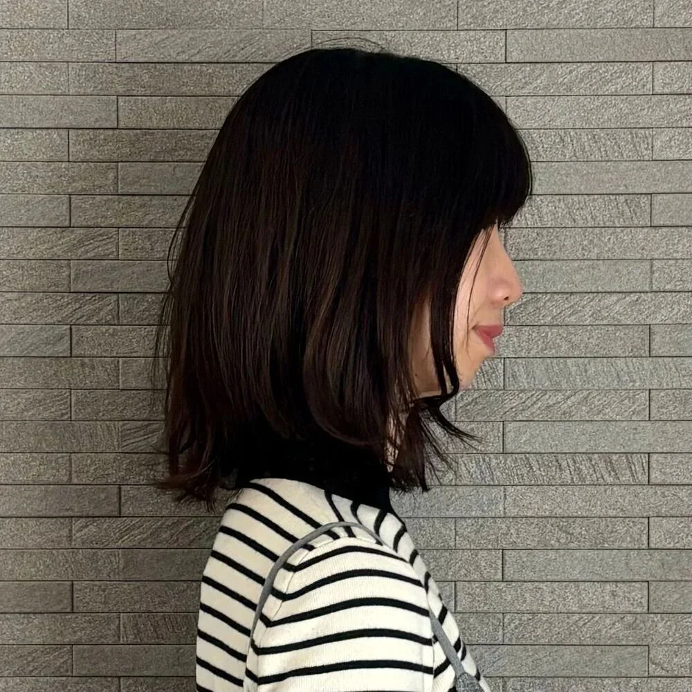 横から見た 人気ミディアムヘアスタイル6位の髪型
