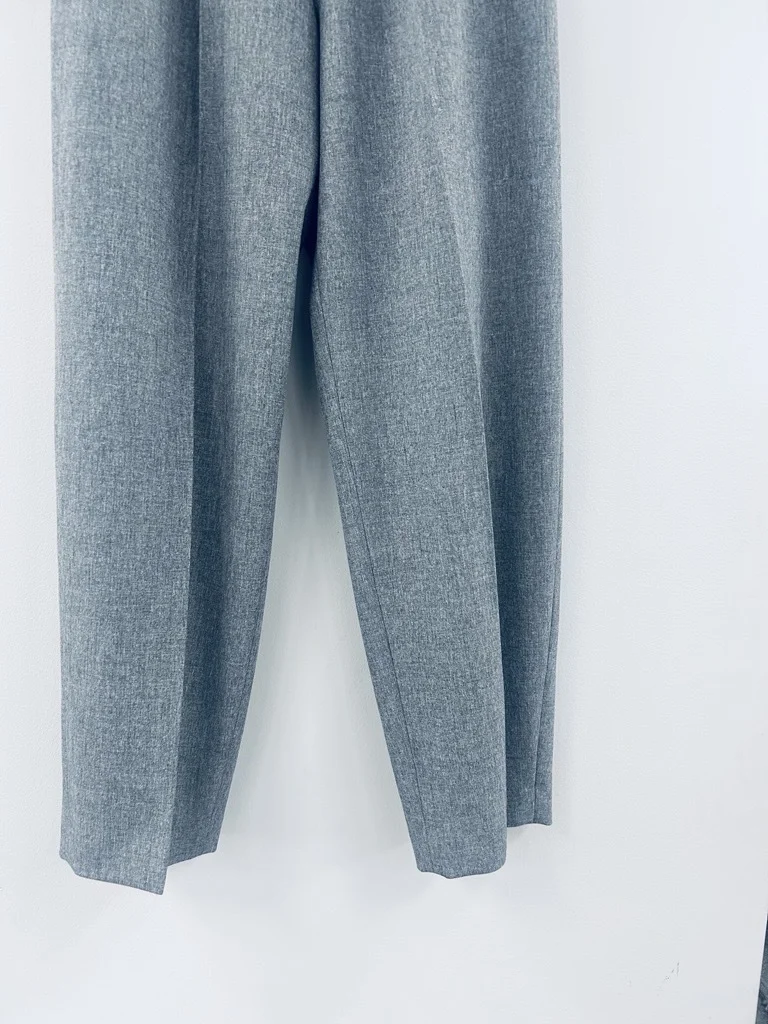 腰高見え＆グレーのツイード風パンツは大人の毎日パンツにぴったり！【Marisolスタッフの自腹買い＃133】 _1_2-2