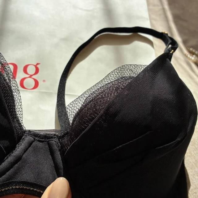 自己肯定感UP！ シンプルコーデに自信がもてる、40代のブラ選び_1_3