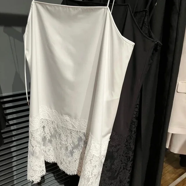 甘くならないレースコーデ。40代のための着こなしポイント【2026年春夏トレンド】_1_15-2