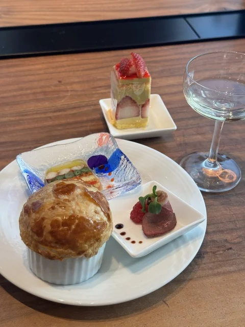 美女組のオフ会へ！素敵な方々に再会できた最高の１日に♡_1_2-3