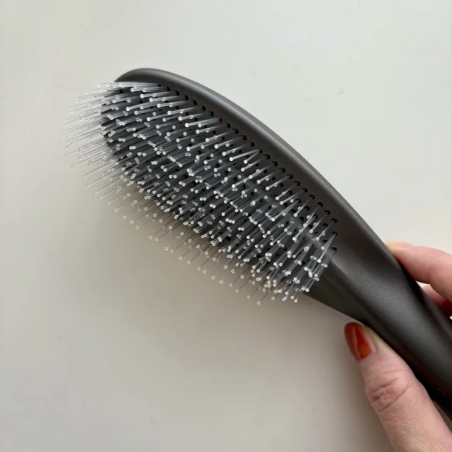 クリスマスプレゼントにオススメしたいSALONIAのヘアブラシ_1_5