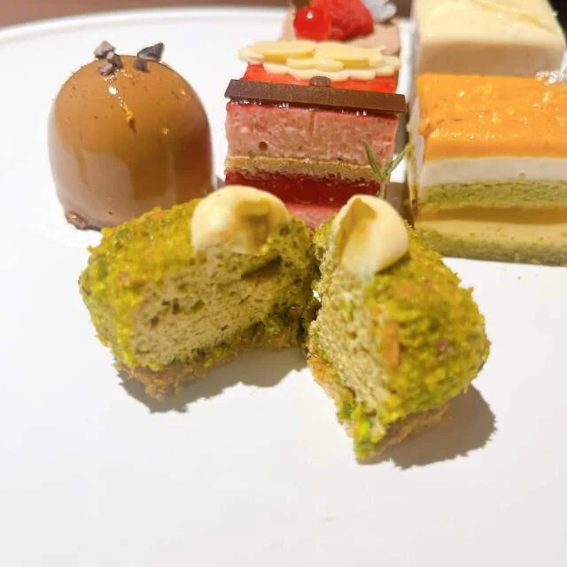 BEYOND SWEETSのクリスマスケーキ画像