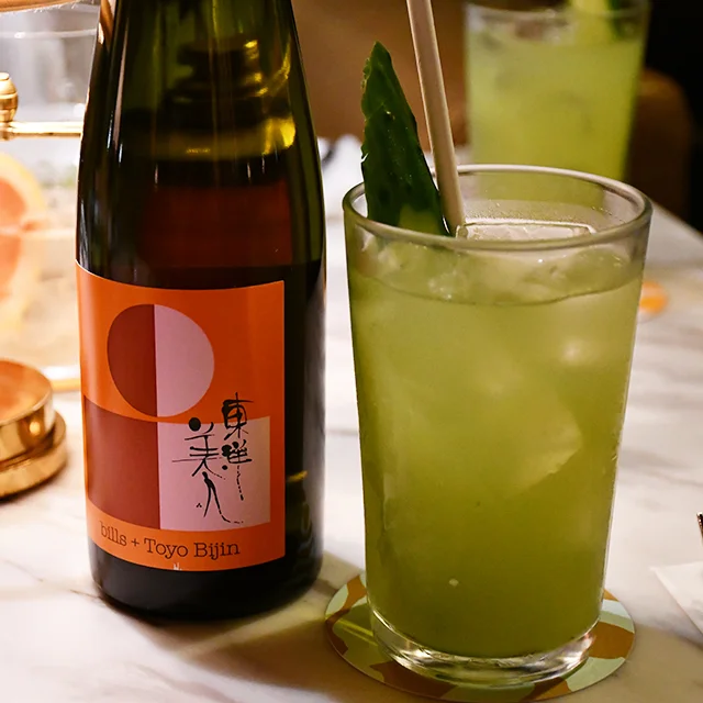 仕事帰りのディナーは脚にやさしいローファー_1_6-1