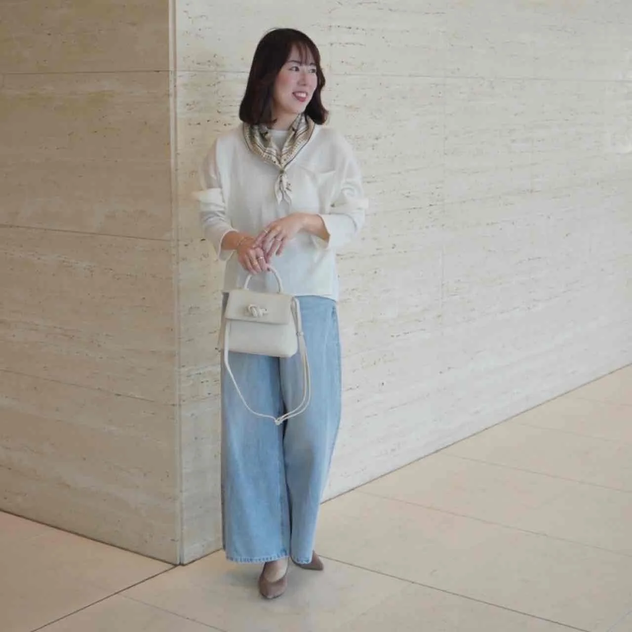 DAY by DAY It's international  綿リヨセルワイドデニムパンツ