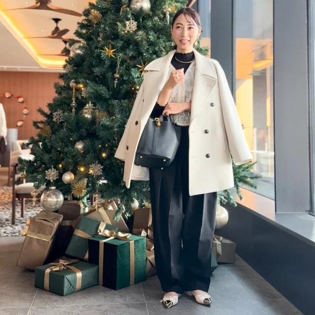 今年の白コートコーデ写真